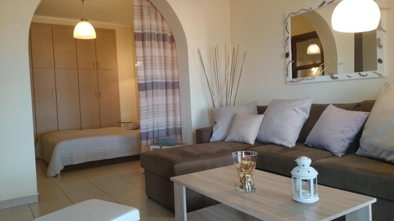 Ferienapartment At Home Ouranoupolis Экстерьер фото